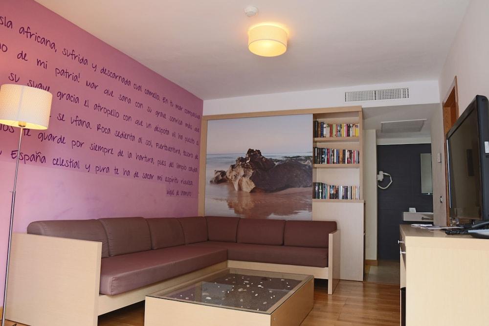 R2 Romantic Fantasia Dreams & Suites Hotel (Adults Only) Tarajalejo Buitenkant foto